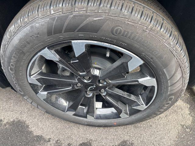 new 2026 Chevrolet Equinox car, priced at $34,127