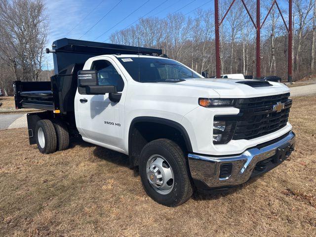 new 2026 Chevrolet Silverado 3500 car, priced at $65,263