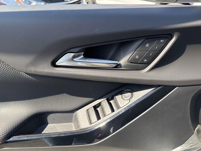 new 2026 Chevrolet Equinox car