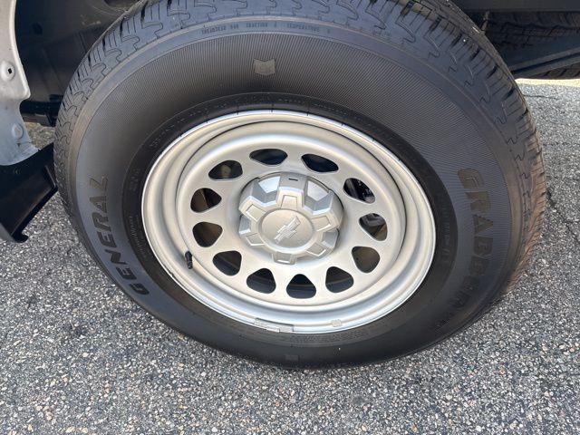 new 2024 Chevrolet Silverado 1500 car, priced at $32,965