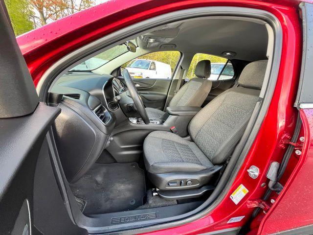 used 2023 Chevrolet Equinox car, priced at $25,639