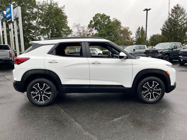 used 2023 Chevrolet TrailBlazer car, priced at $23,232