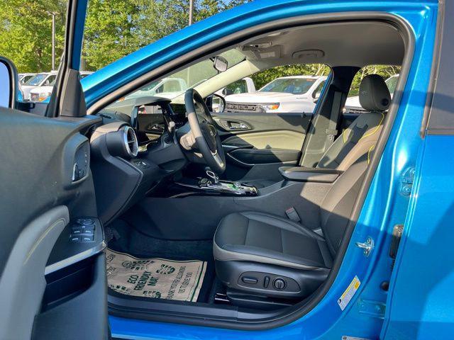 used 2025 Chevrolet Trax car, priced at $25,685