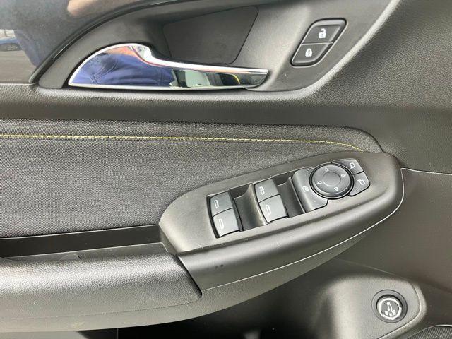 used 2025 Chevrolet TrailBlazer car, priced at $29,989