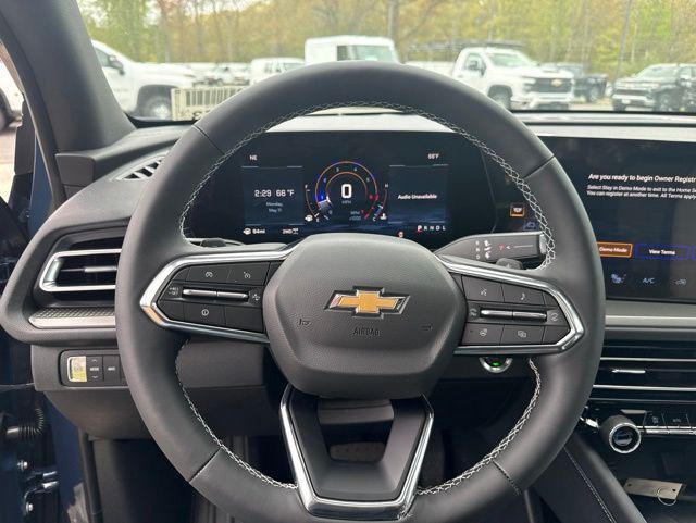new 2026 Chevrolet Traverse car, priced at $45,795