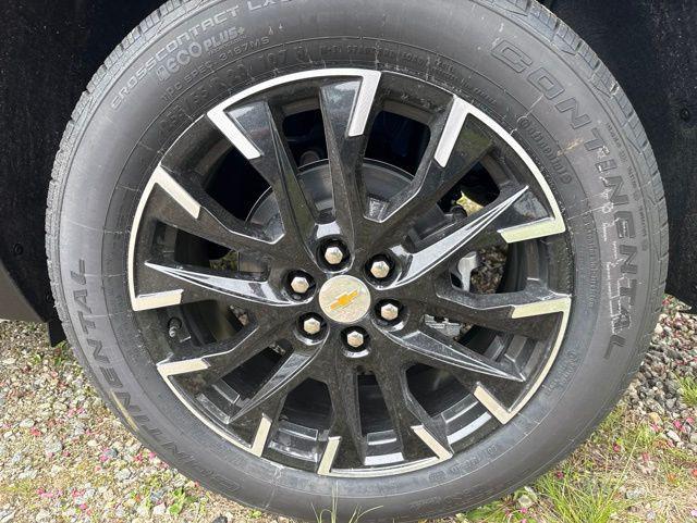 new 2026 Chevrolet Traverse car, priced at $45,795