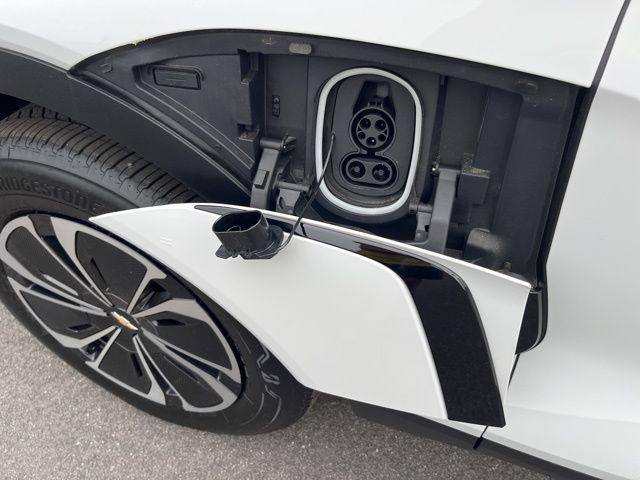 new 2025 Chevrolet Blazer EV car, priced at $44,990