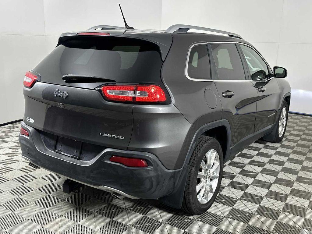 used 2014 Jeep Cherokee car, priced at $8,959