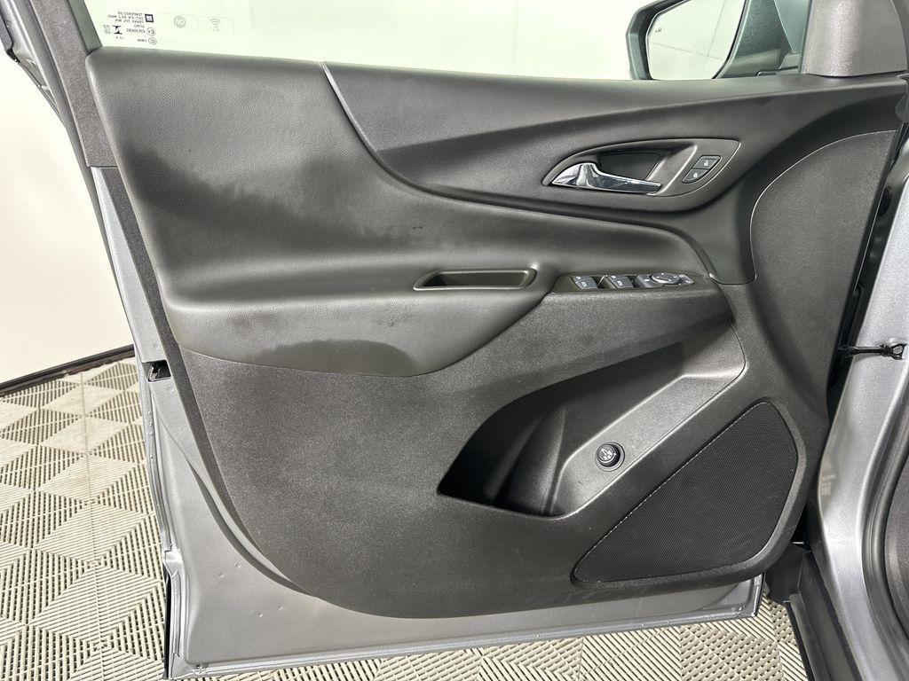 used 2024 Chevrolet Equinox car, priced at $22,477