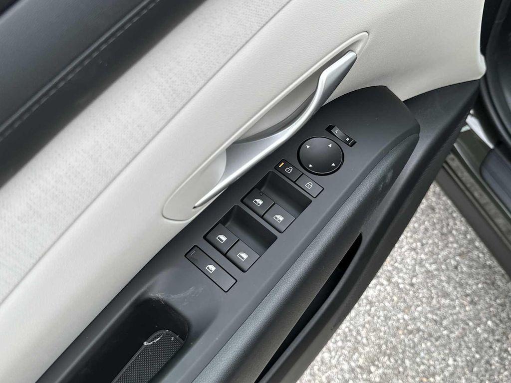 new 2026 Hyundai Tucson car, priced at $35,176