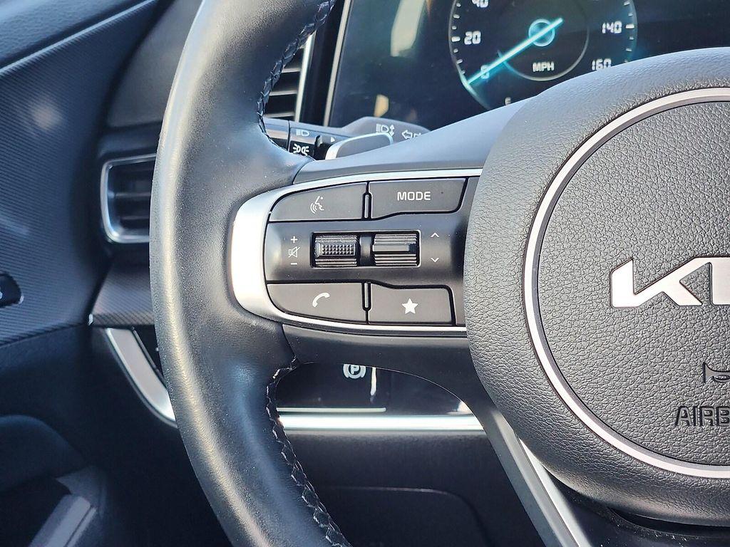 used 2023 Kia Sportage Hybrid car, priced at $29,978