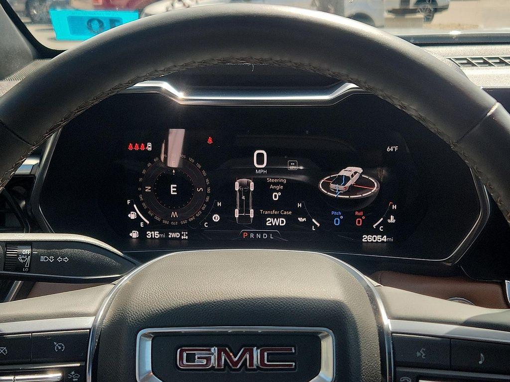 used 2024 GMC Canyon car, priced at $40,399