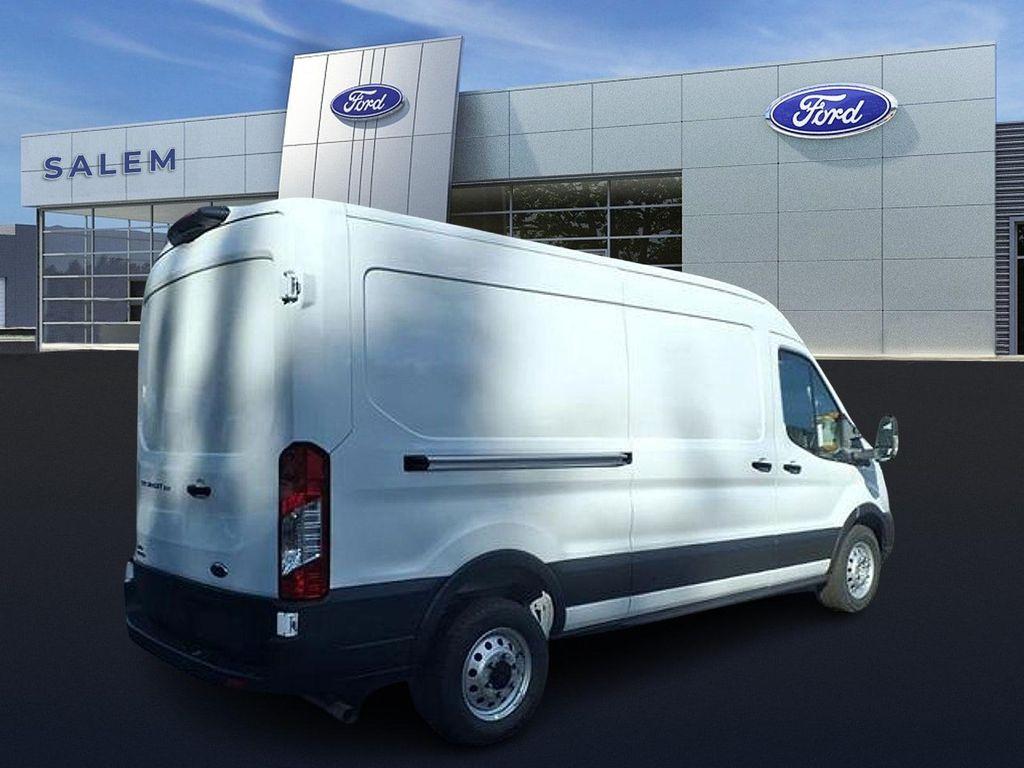 new 2025 Ford Transit-250 car