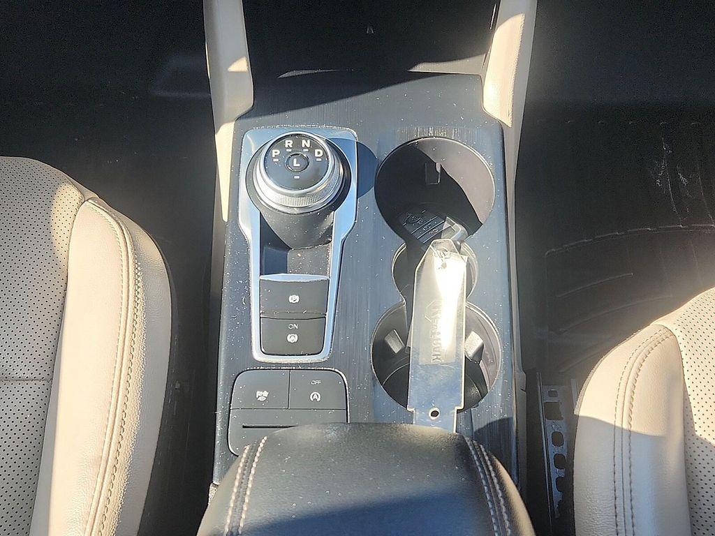 used 2022 Ford Escape car, priced at $16,995