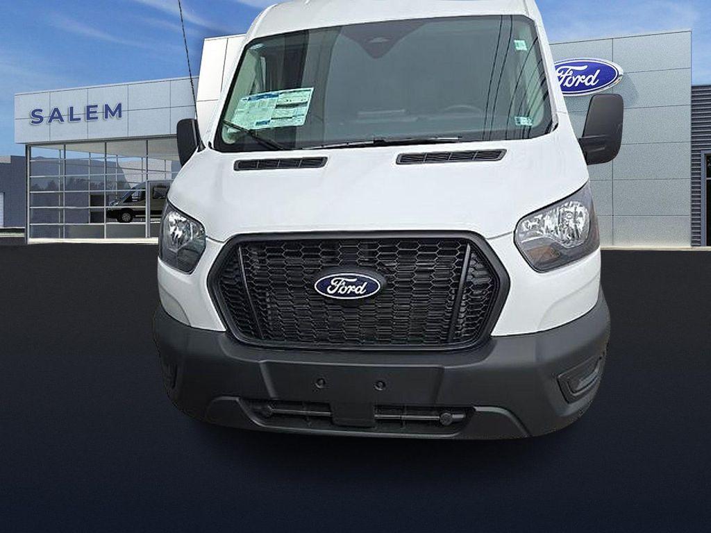 new 2026 Ford Transit-250 car