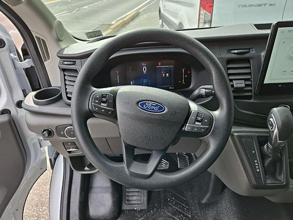 new 2026 Ford Transit-250 car