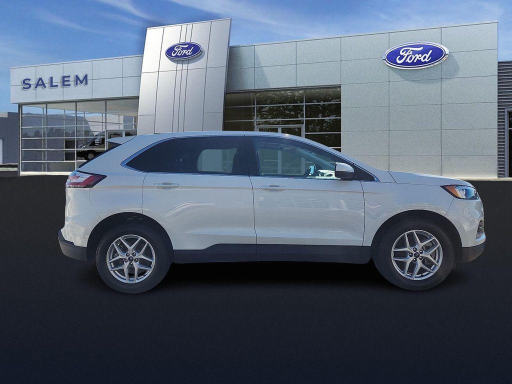 used 2022 Ford Edge car, priced at $26,895