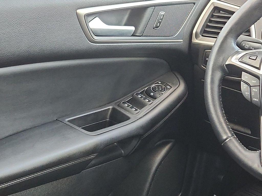 used 2023 Ford Edge car, priced at $26,995