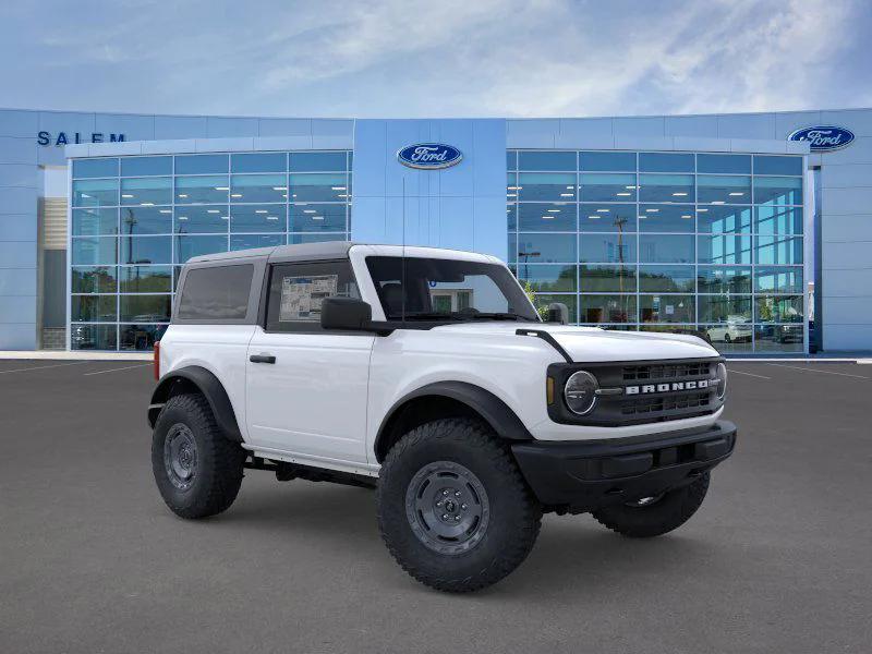 new 2025 Ford Bronco car, priced at $45,840