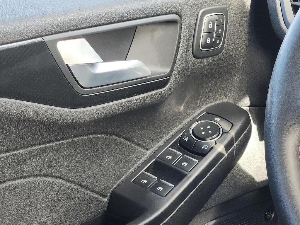 used 2022 Ford Escape car, priced at $21,495