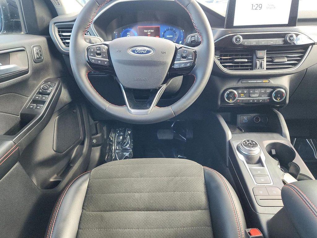 used 2022 Ford Escape car, priced at $21,495