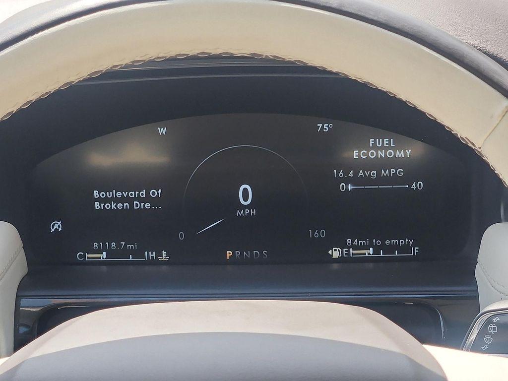 used 2023 Lincoln Nautilus car, priced at $46,799