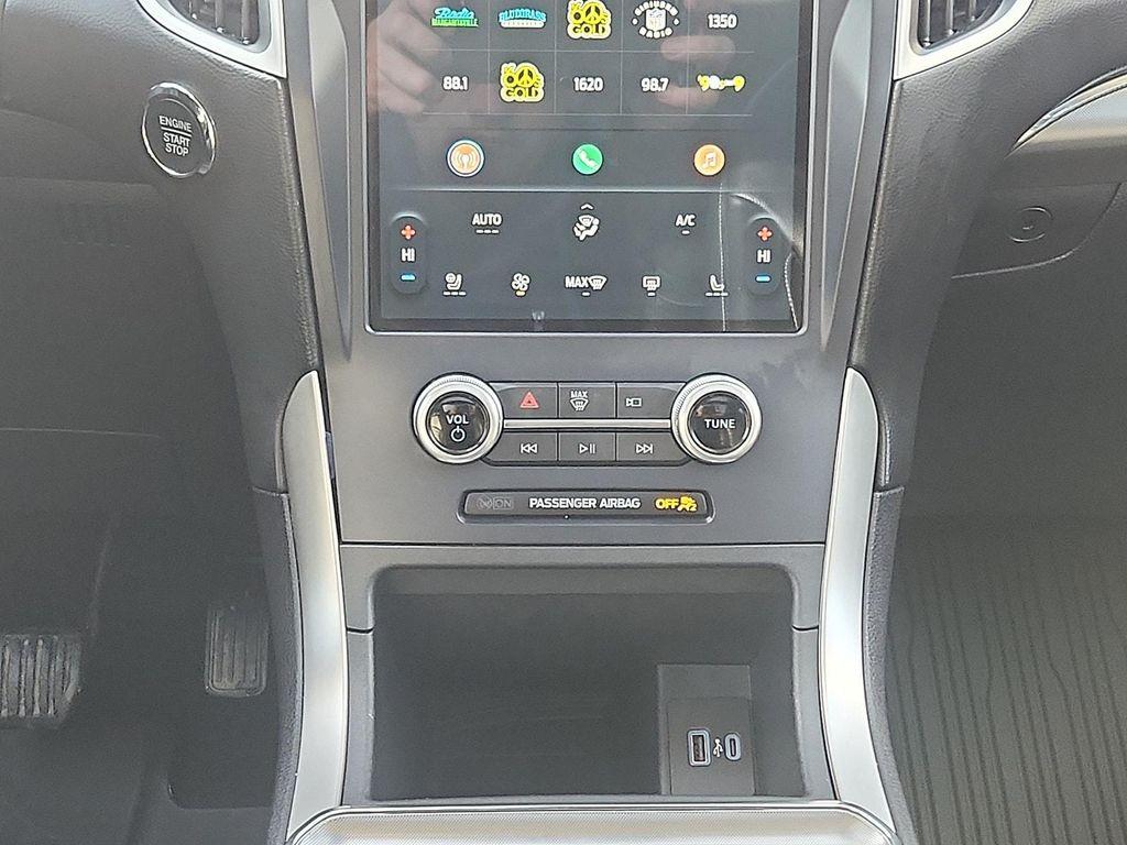 used 2022 Ford Edge car, priced at $28,490