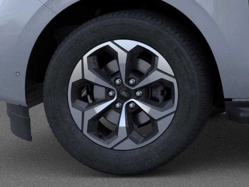 new 2026 Ford Expedition car, priced at $70,600