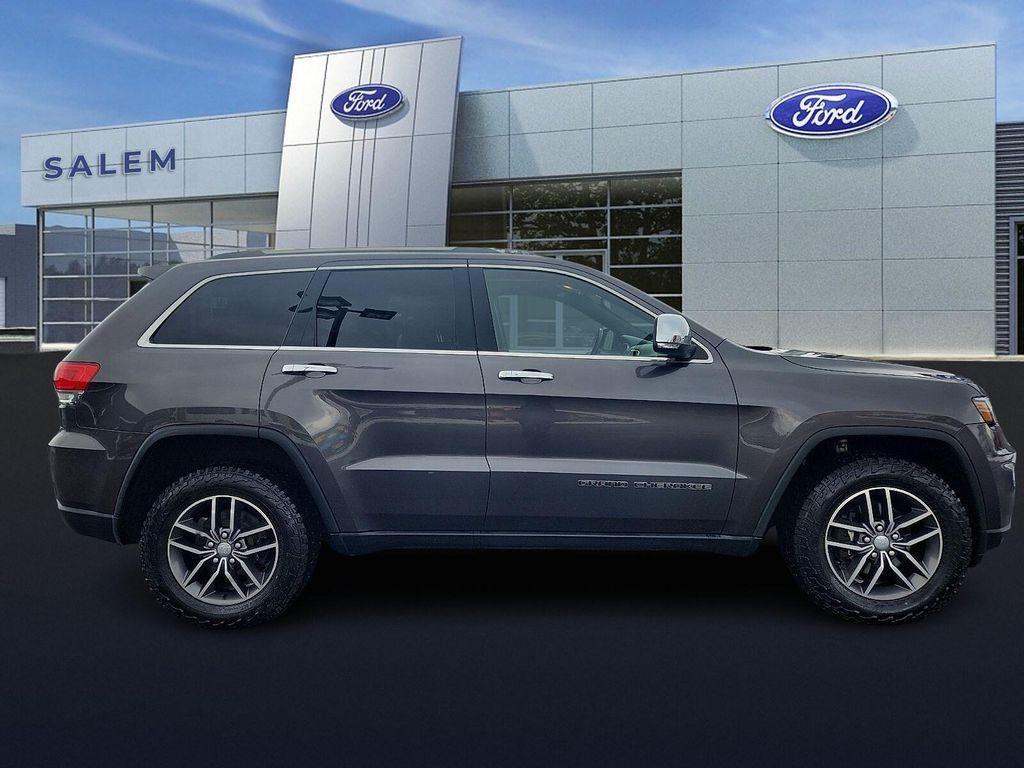 used 2018 Jeep Grand Cherokee car, priced at $13,495