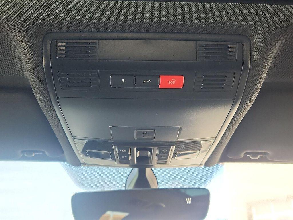 used 2020 Volkswagen Tiguan car, priced at $13,795