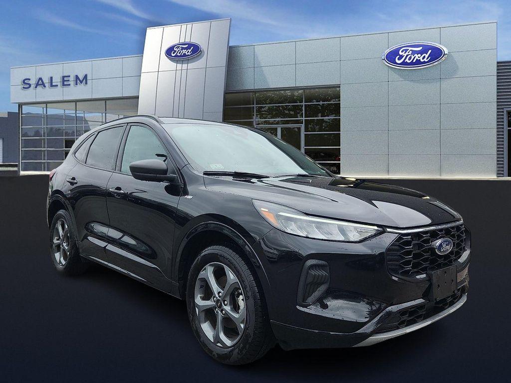 used 2023 Ford Escape car, priced at $21,299