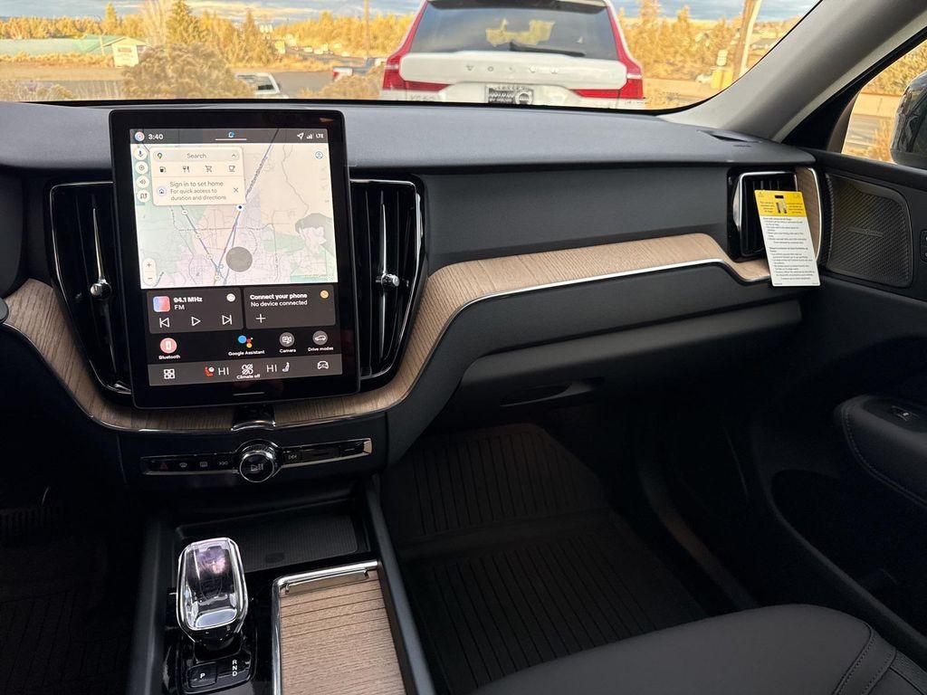 new 2026 Volvo XC60 car, priced at $60,275