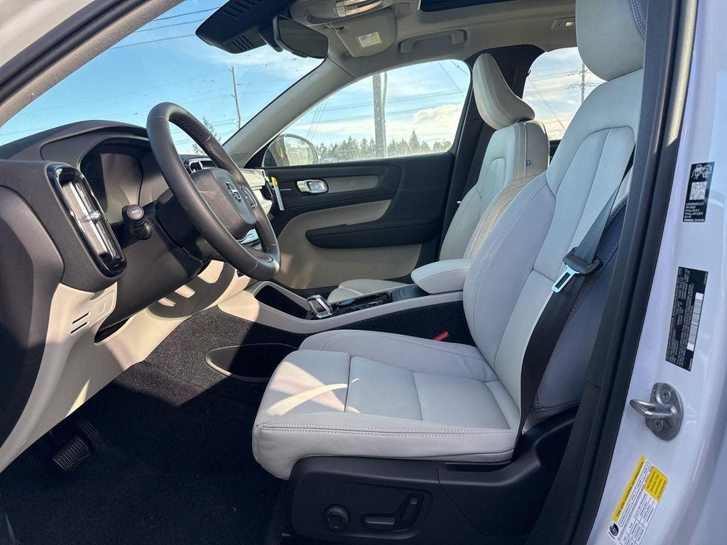 new 2026 Volvo XC40 car, priced at $50,975