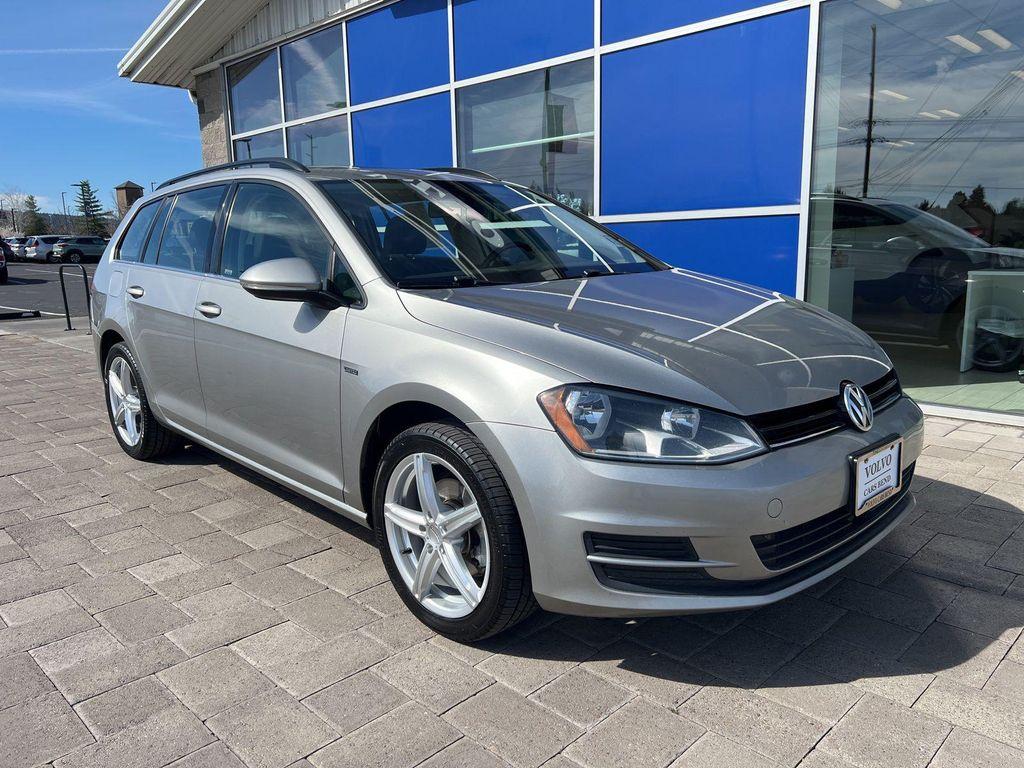 used 2016 Volkswagen Golf SportWagen car, priced at $9,990