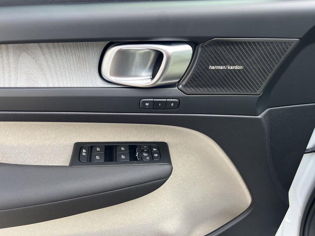 new 2026 Volvo XC40 car, priced at $51,085