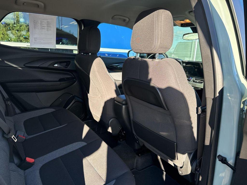 used 2025 Chevrolet TrailBlazer car, priced at $23,990