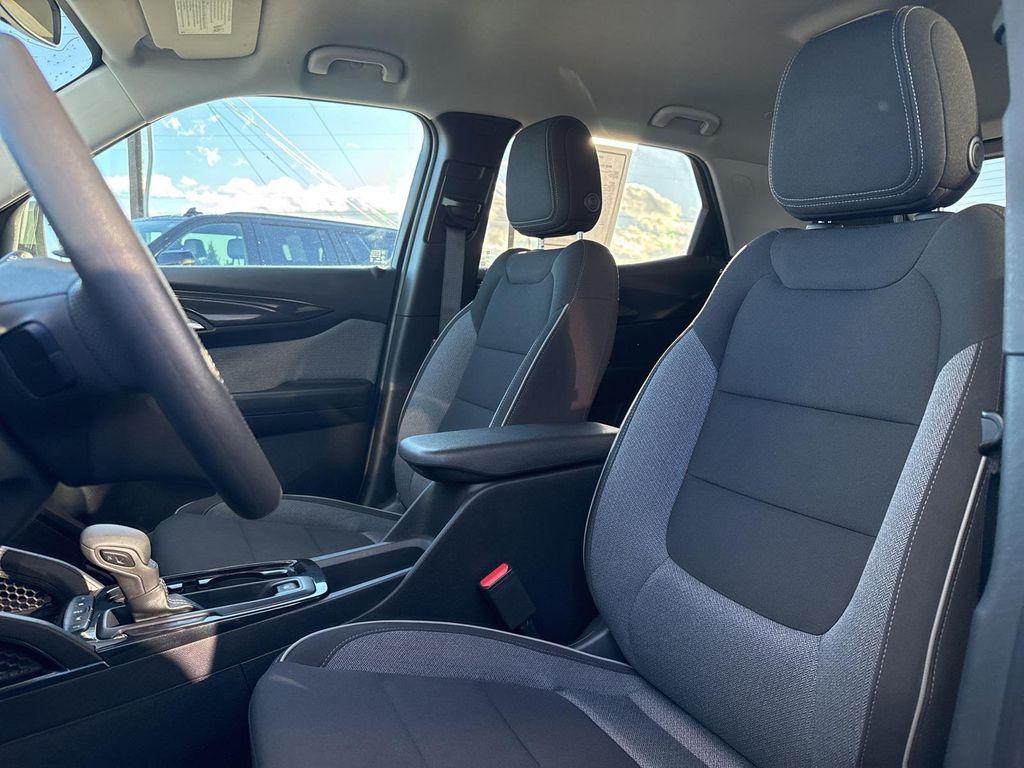 used 2025 Chevrolet TrailBlazer car, priced at $23,990