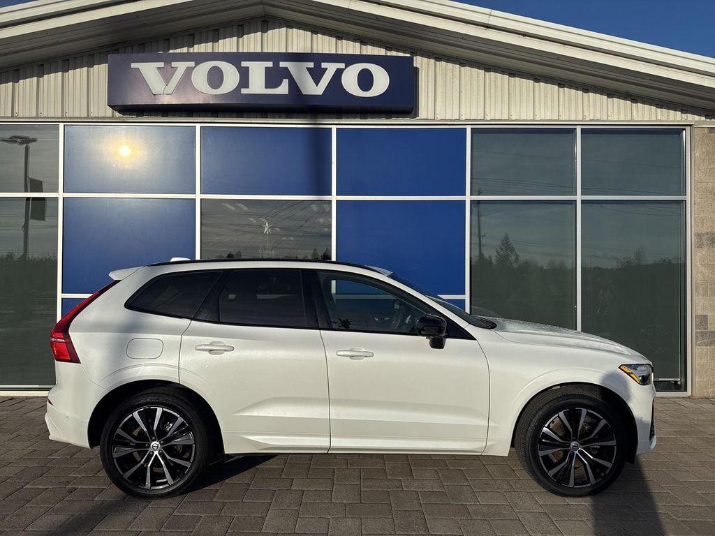 used 2025 Volvo XC60 car, priced at $34,990