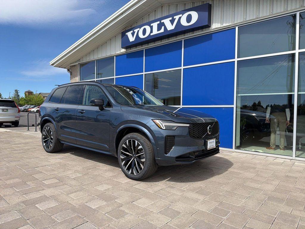 new 2026 Volvo XC90 Plug-In Hybrid car, priced at $88,675