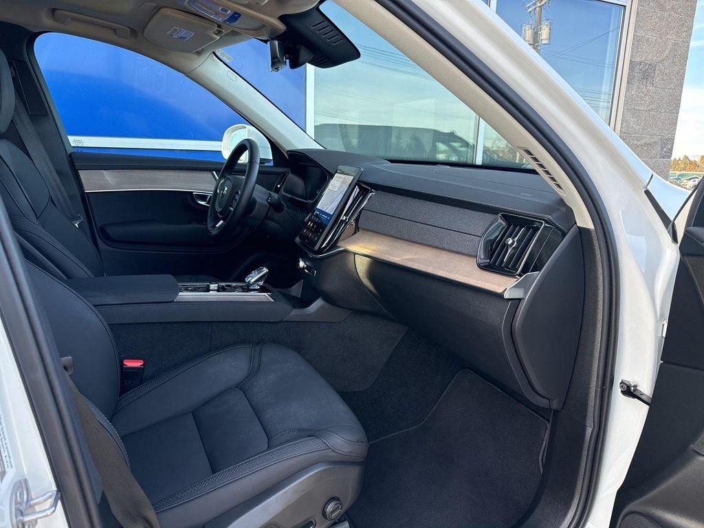 used 2025 Volvo XC90 car, priced at $51,290