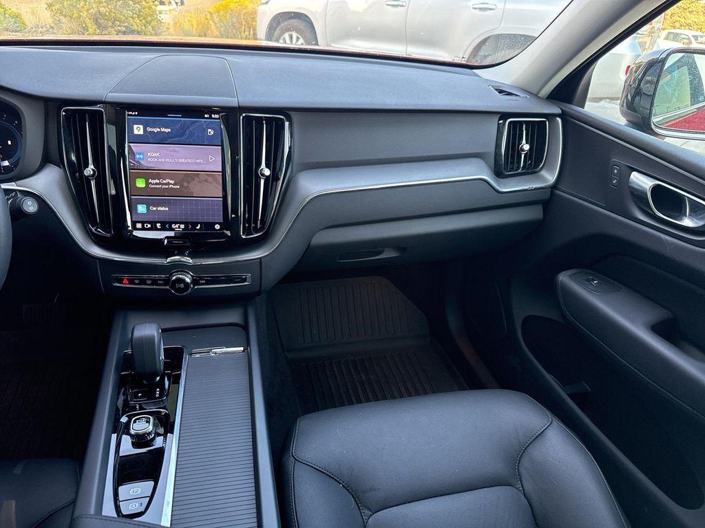 new 2025 Volvo XC60 car, priced at $40,685
