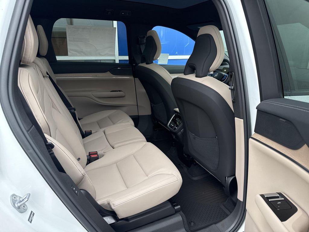 new 2025 Volvo EX90 car, priced at $81,175
