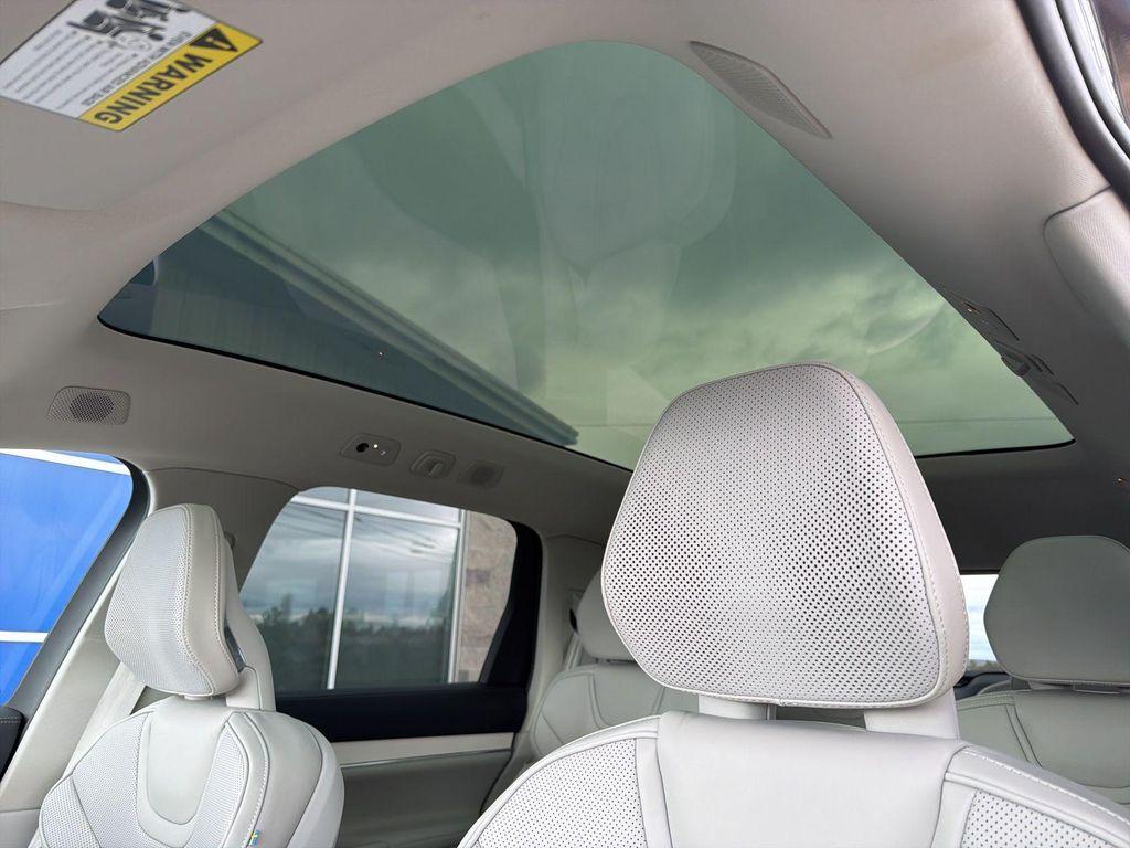 new 2026 Volvo EX90 car, priced at $91,910