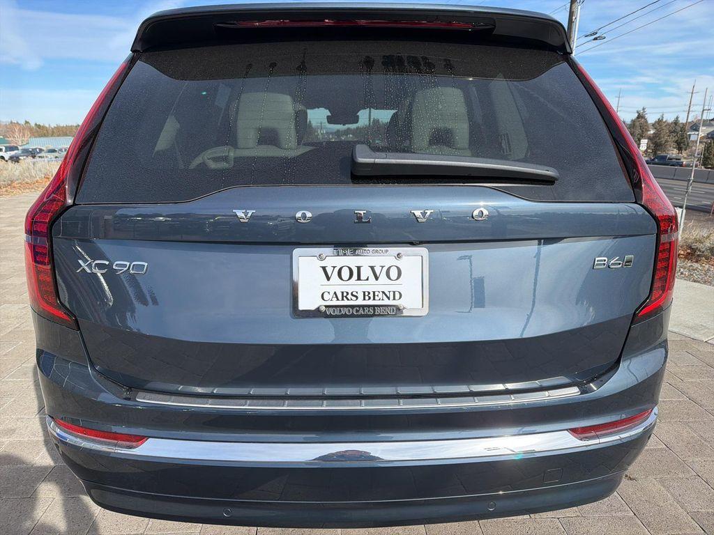 new 2026 Volvo XC90 car, priced at $76,375