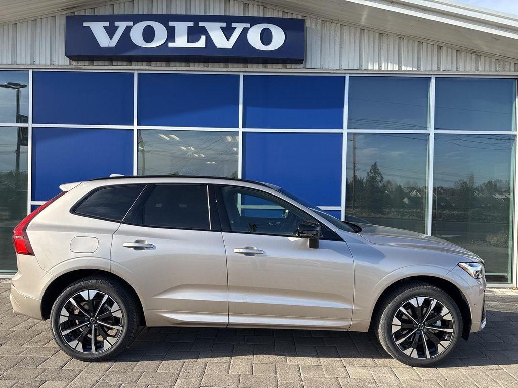 new 2026 Volvo XC60 car, priced at $59,475