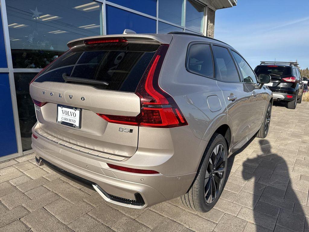 new 2026 Volvo XC60 car, priced at $59,475