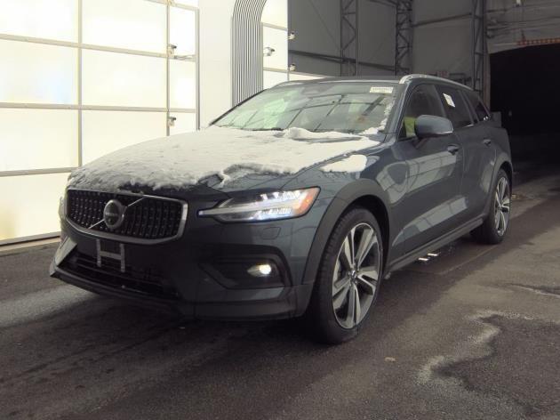 used 2025 Volvo V60 Cross Country car, priced at $38,990