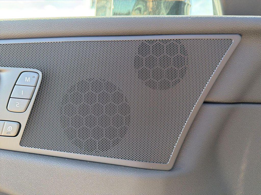 new 2026 Volvo XC60 car, priced at $52,455