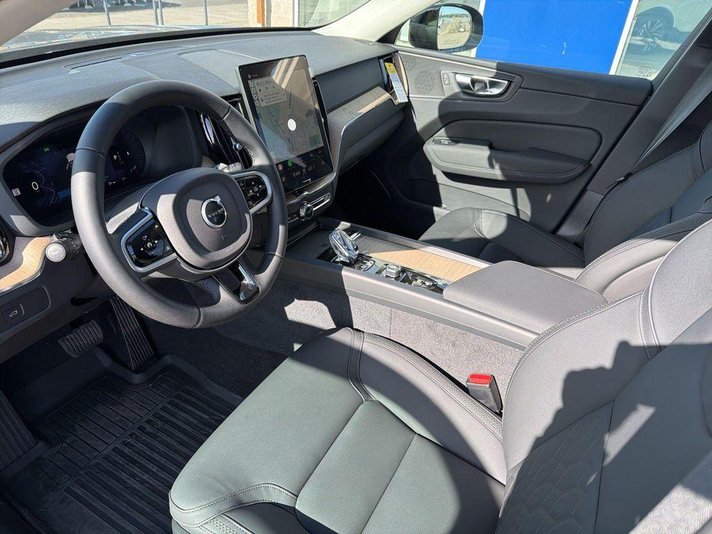 new 2026 Volvo XC60 car, priced at $52,455