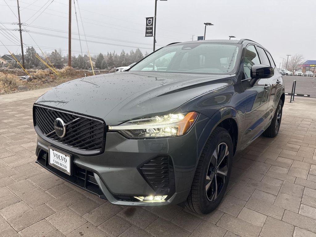 new 2026 Volvo XC60 car, priced at $51,955